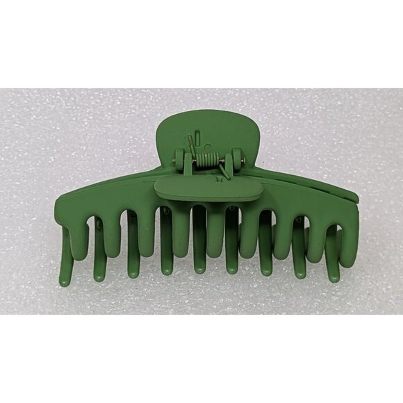 Green Plastic Hair Claw Clip 4 3/8" - Picture 1 of 3
